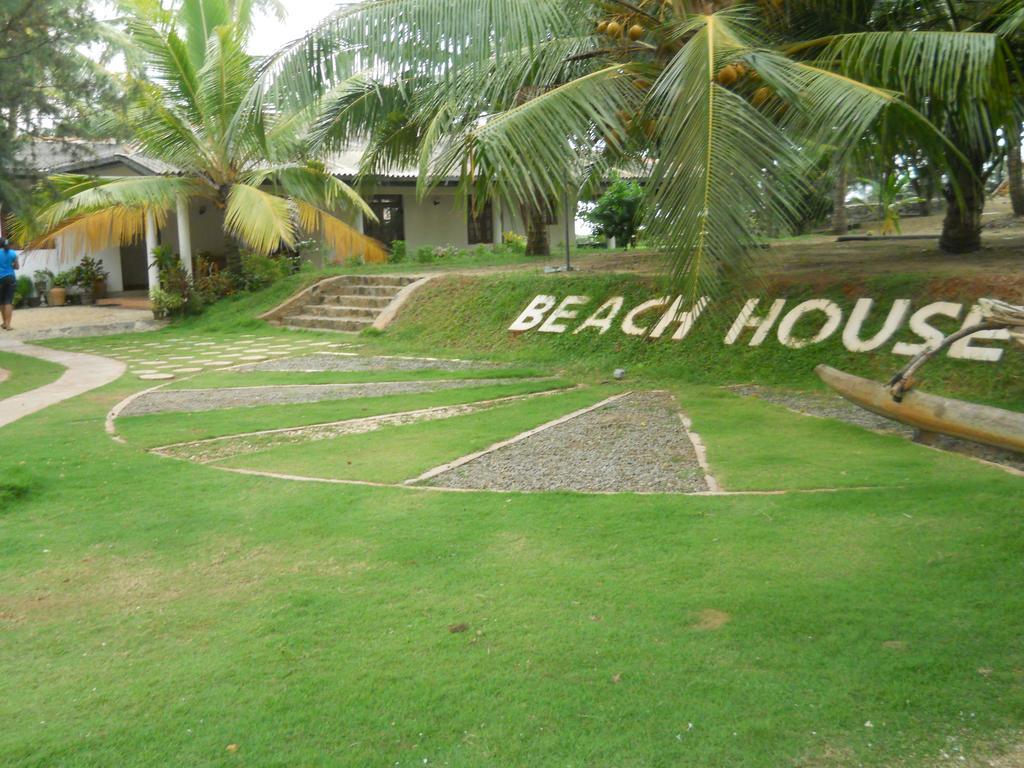 Beach House Negombo Eksteriør bilde