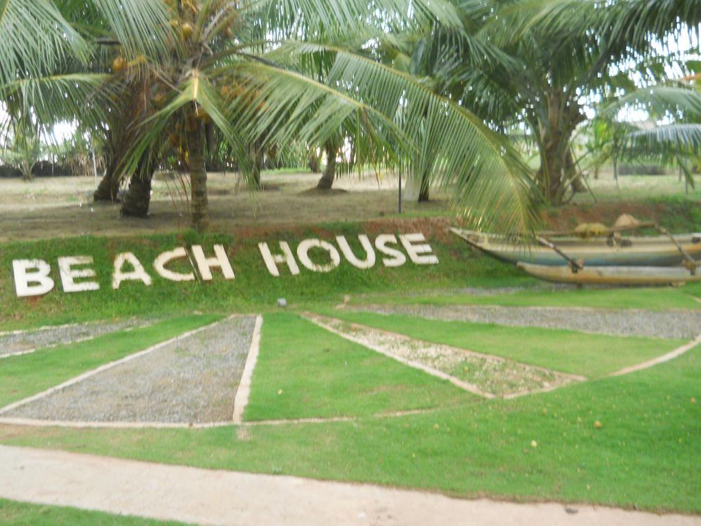 Beach House Negombo Eksteriør bilde